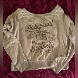 Lakefront Brewery Soft Oatmeal XL sweatshirt